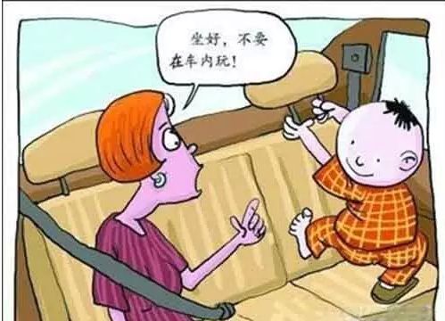 小區電動車充電亂象多 安全隱患不容忽視